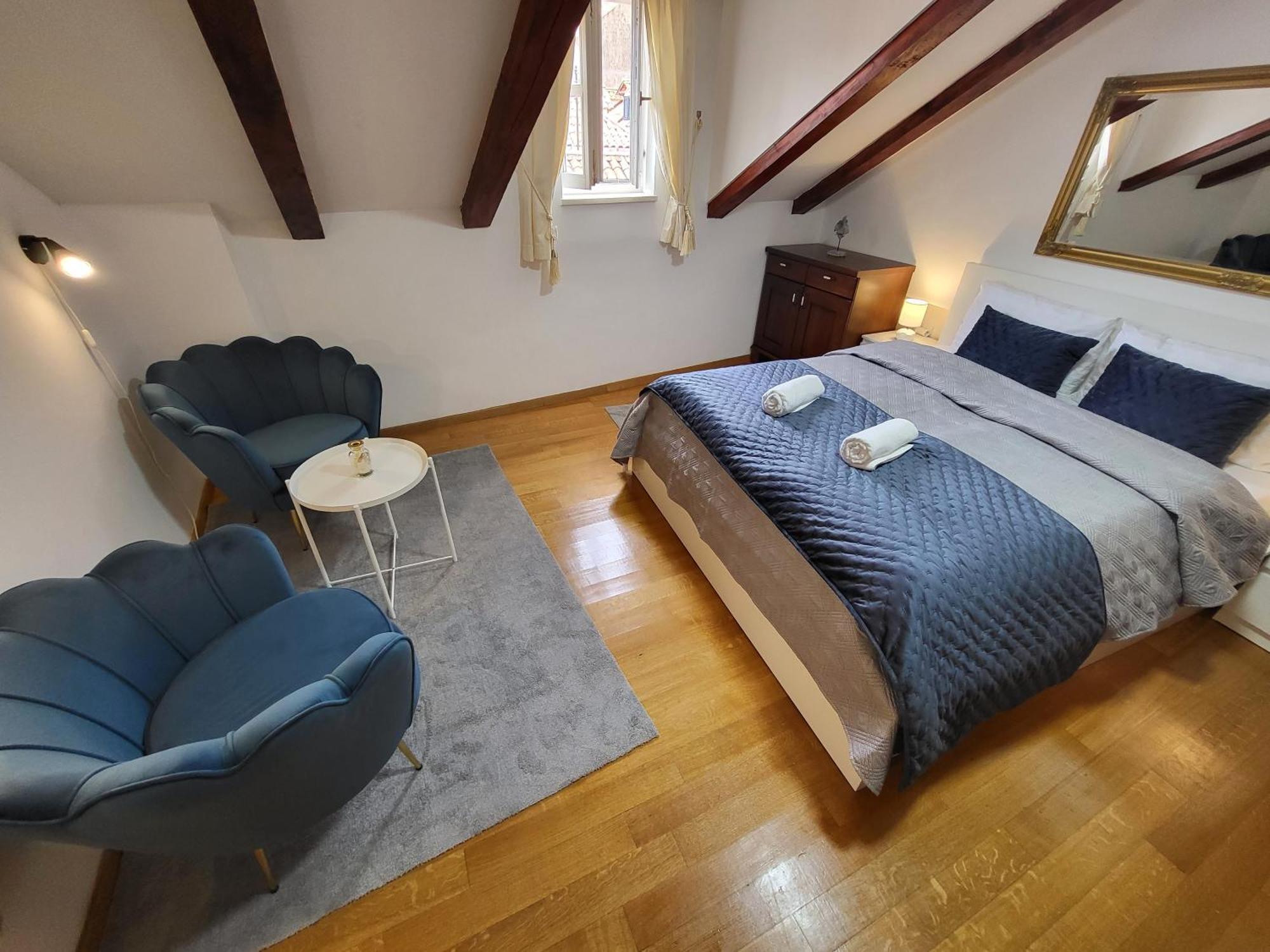 Apartment Exclusive